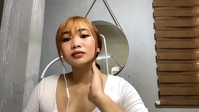 Snapshot of RickiMince chatting on 06-26-26, 08:19 RickiMince online show from 06-26-26, 08:19