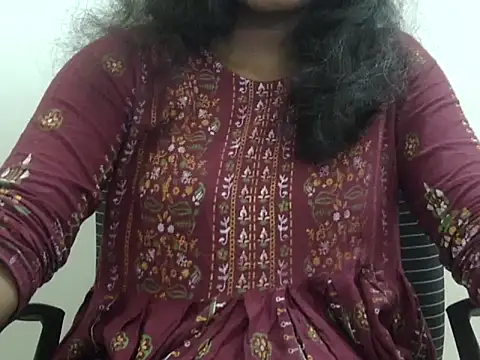 Snapshot of Ruhani_Savant chatting on 06-26-26, 07:35 Ruhani Savant online show from 06-26-26, 07:35