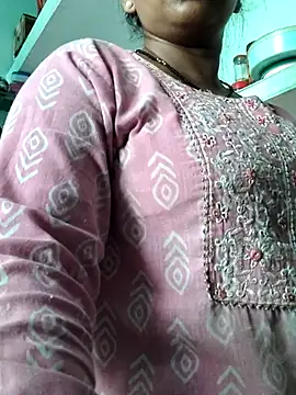 Noor  Malika- online show from 07-04-26, 03:56