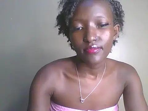 Snapshot of Keilay chatting on 07-04-26, 07:36 Keilay online show from 07-04-26, 07:36