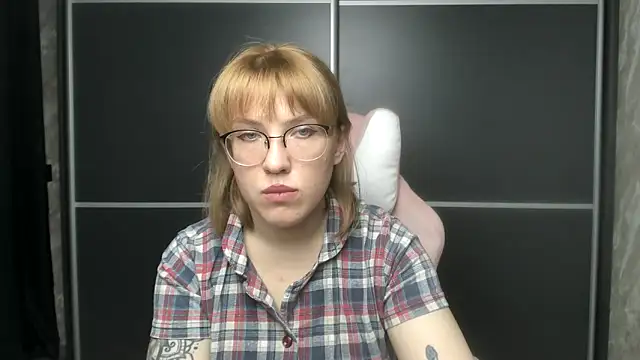 Reginasmilee online show from 02-07-25, 06:35