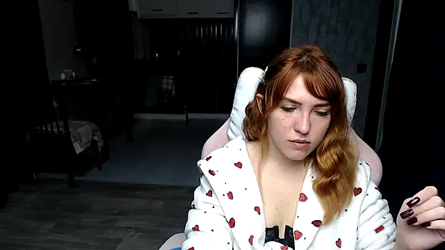 Reginasmilee online show from 10-22-25, 03:07