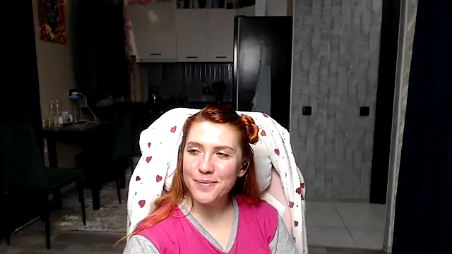 Reginasmilee online show from 03-28-26, 01:54
