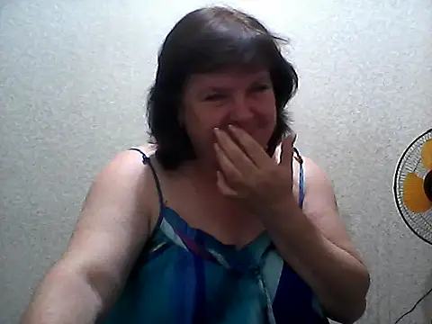 Snapshot of HannahAna39 chatting on 07-05-26, 06:15 HannahAna39 online show from 07-05-26, 06:15