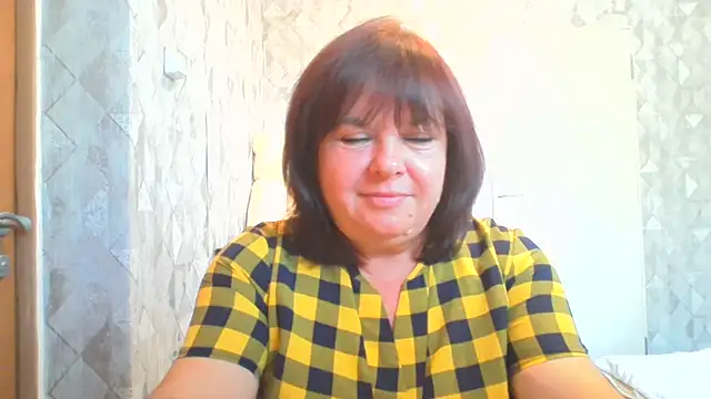 Snapshot of HannahAna39 chatting on 07-25-26, 02:03 HannahAna39 online show from 07-25-26, 02:03