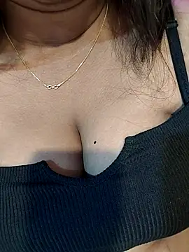 Naughty-Queen2 online show from 07-15-26, 06:24