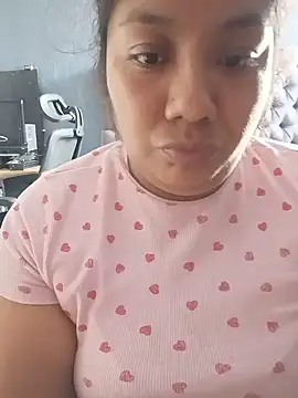 Emy1242 online show from 06-26-26, 10:25