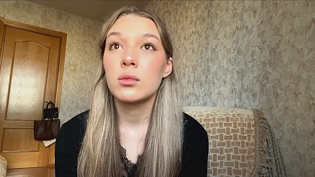 AminaGirl online show from 06-25-26, 03:05