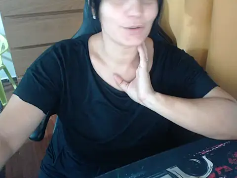 Snapshot of Alessiablue chatting on 07-30-26, 06:51 Alessiablue online show from 07-30-26, 06:51
