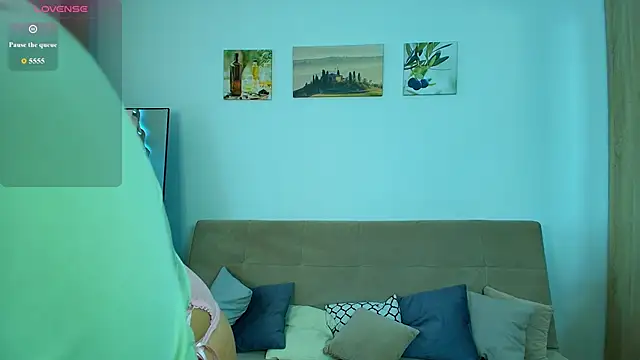 boneyblue online show from 06-27-26, 05:56