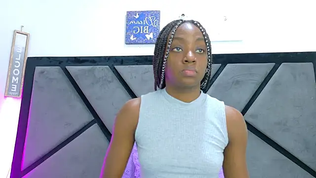 DarkDuchess online show from 06-25-26, 11:48