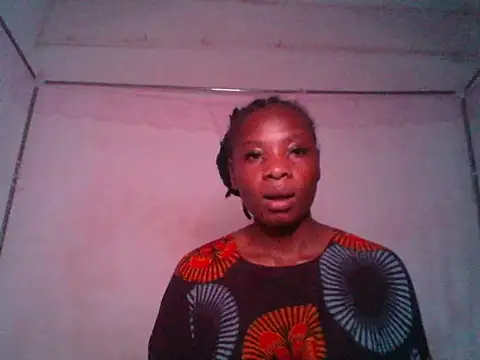 Slim shee online show from 06-25-26, 05:50