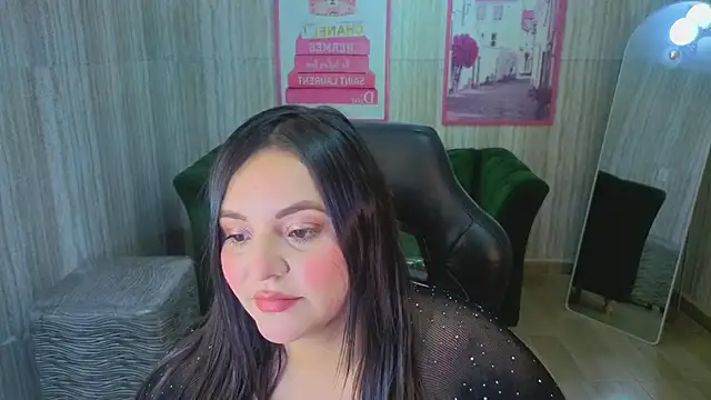 Snapshot of anthonella_stone_t chatting on 07-02-26, 07:09 anthonella stone t online show from 07-02-26, 07:09