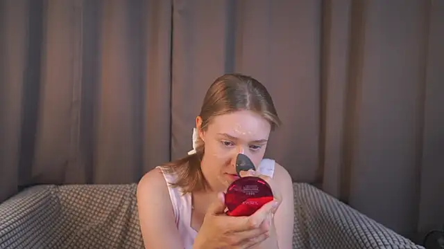 JannieMayzes online show from 06-26-26, 04:28