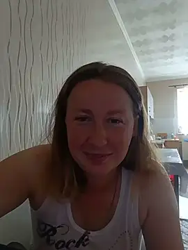 Snapshot of Karina2137 chatting on 06-25-26, 10:09 Karina2137 online show from 06-25-26, 10:09