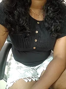 Snapshot of tamil_abarna chatting on 07-02-26, 04:18 tamil abarna online show from 07-02-26, 04:18