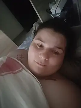Snapshot of Ciucii chatting on 06-30-26, 04:19 Ciucii online show from 06-30-26, 04:19