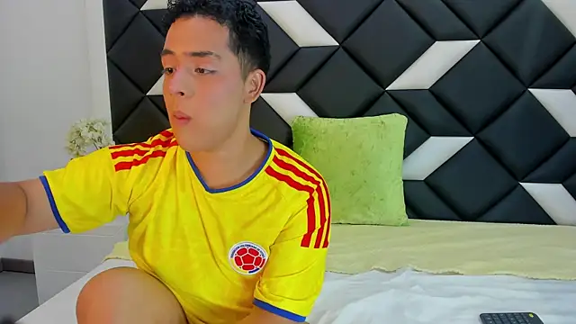 darian lafortezaa online show from 06-27-26, 04:12