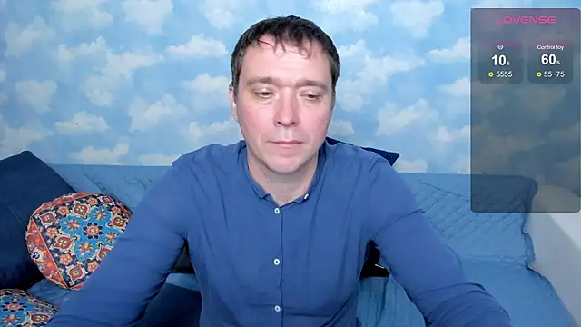 Snapshot of MenyCooper chatting on 07-29-26, 04:54 MenyCooper online show from 07-29-26, 04:54