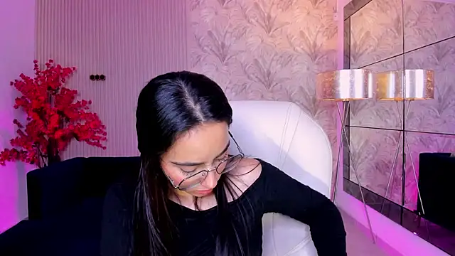 Snapshot of Emilyy_parker_ chatting on 07-10-26, 07:38 Emilyy parker online show from 07-10-26, 07:38