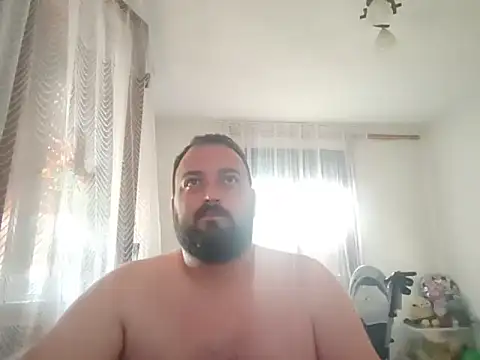 Snapshot of Horneymonster222 chatting on 06-28-26, 05:46 Horneymonster222 online show from 06-28-26, 05:46