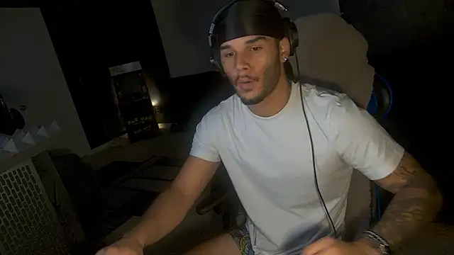 Kylewhitedgs online show from 07-01-26, 02:07