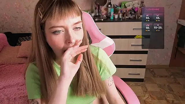 Snapshot of margo_pink chatting on 07-15-26, 03:39 margo pink online show from 07-15-26, 03:39
