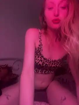 Snapshot of ekaterina-goddess chatting on 07-13-26, 05:10 ekaterina-goddess online show from 07-13-26, 05:10
