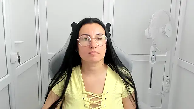 ChloeVibee online show from 07-02-26, 01:06