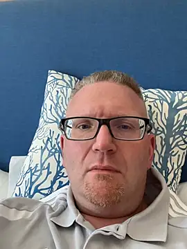 Snapshot of Tommolli chatting on 07-01-26, 02:51 Tommolli online show from 07-01-26, 02:51