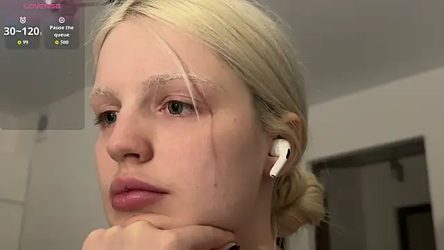 Kirevra1 online show from 07-16-26, 07:42