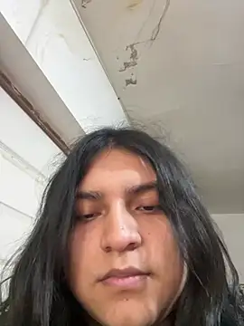 petitelatino online show from 07-02-26, 10:49