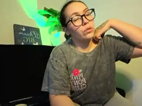 Charlotte Sinclair online show from 07-08-26, 04:17