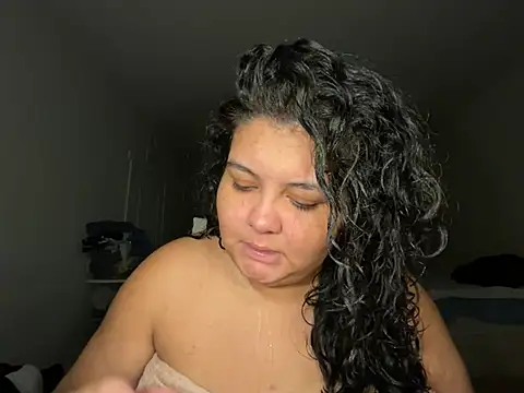 Snapshot of LittleAngelFace chatting on 07-15-26, 07:13 LittleAngelFace online show from 07-15-26, 07:13