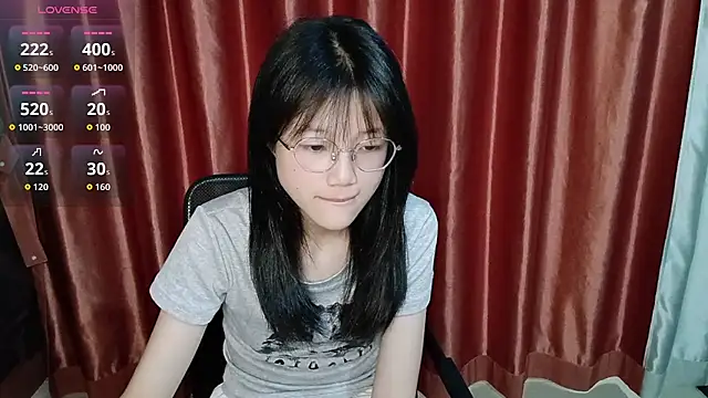 Elowen-6 online show from 07-13-26, 02:58