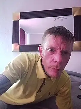 Snapshot of mr_candy1986 chatting on 07-09-26, 07:56 mr candy1986 online show from 07-09-26, 07:56