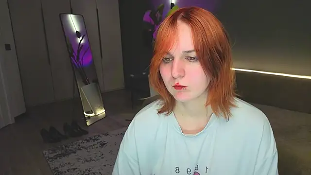 Selene Graves online show from 07-10-26, 06:50