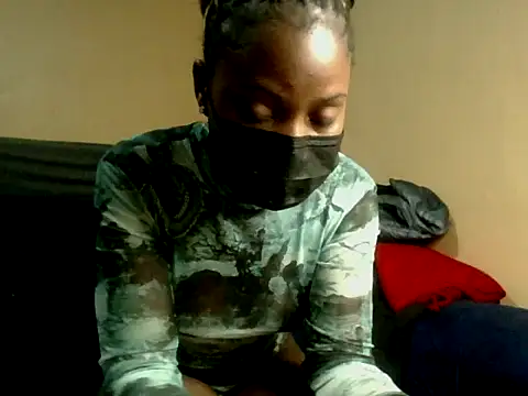 sexybaddie27 online show from 07-09-26, 05:28