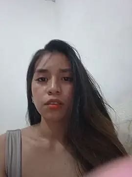 kylieathena online show from 07-08-26, 07:02