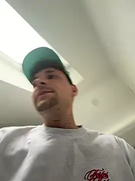 youngplayboymmm online show from 07-15-26, 03:50