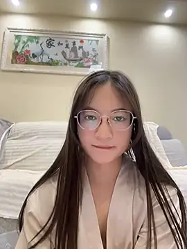 Snapshot of nide_meimei chatting on 07-09-26, 02:10 nide meimei online show from 07-09-26, 02:10