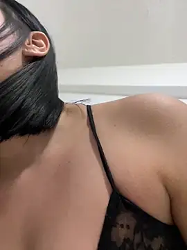 GiaOwens  online show from 07-15-26, 07:52