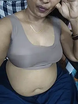 amudha143 online show from 07-10-26, 09:06