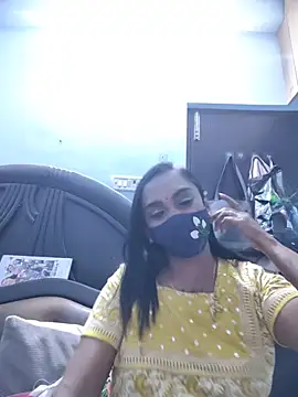 Dhaarani-cam online show from 07-15-26, 10:26