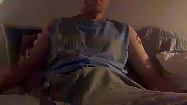 thatguy02020 online show from 07-18-26, 03:44