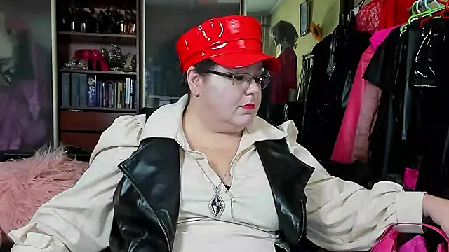 KaryQueen online show from 02-27-25, 04:10