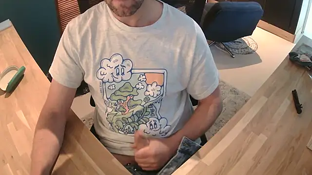 lars lussurioso online show from 07-13-26, 05:54