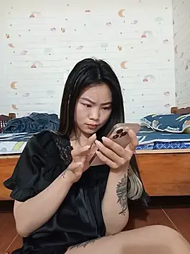 Snapshot of Lynk2xx chatting on 07-14-26, 01:50 Lynk2xx online show from 07-14-26, 01:50