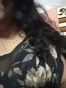 Janu-hot1 online show from 08-07-26, 11:01