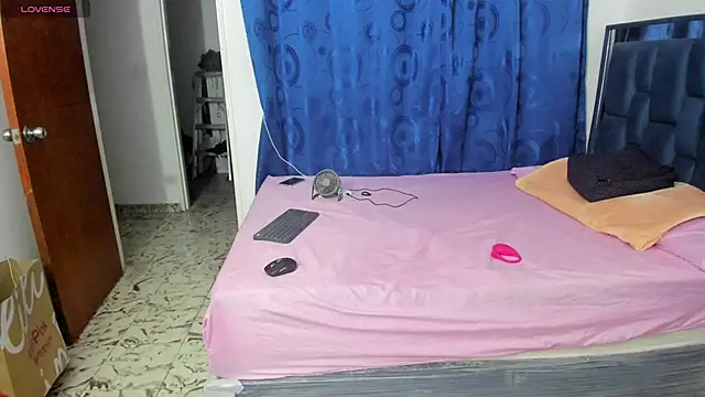 LupeAdams online show from 02-11-25, 02:57